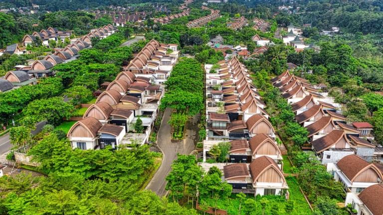 Premium Villa Plots vs Ready Villas – Which Offers Better Returns?